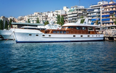 Custom Boats Amanda