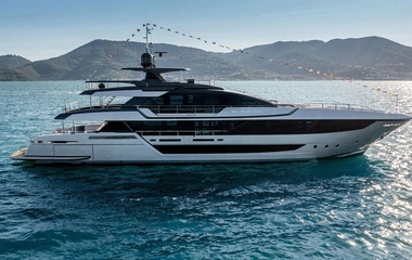 Riva Janus Navem