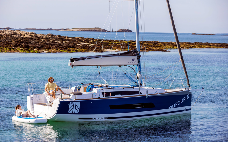 Dufour 32