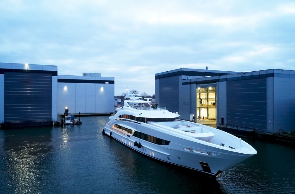 Heesen Triton