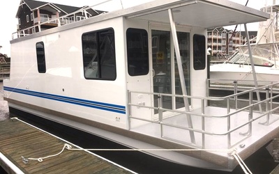 Catamaran Cruisers 10x35