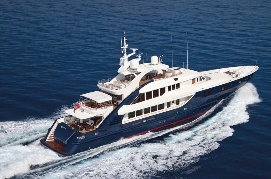 ISA Yachts Ledra