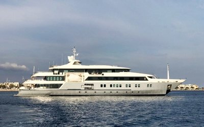 Austal SERENITY