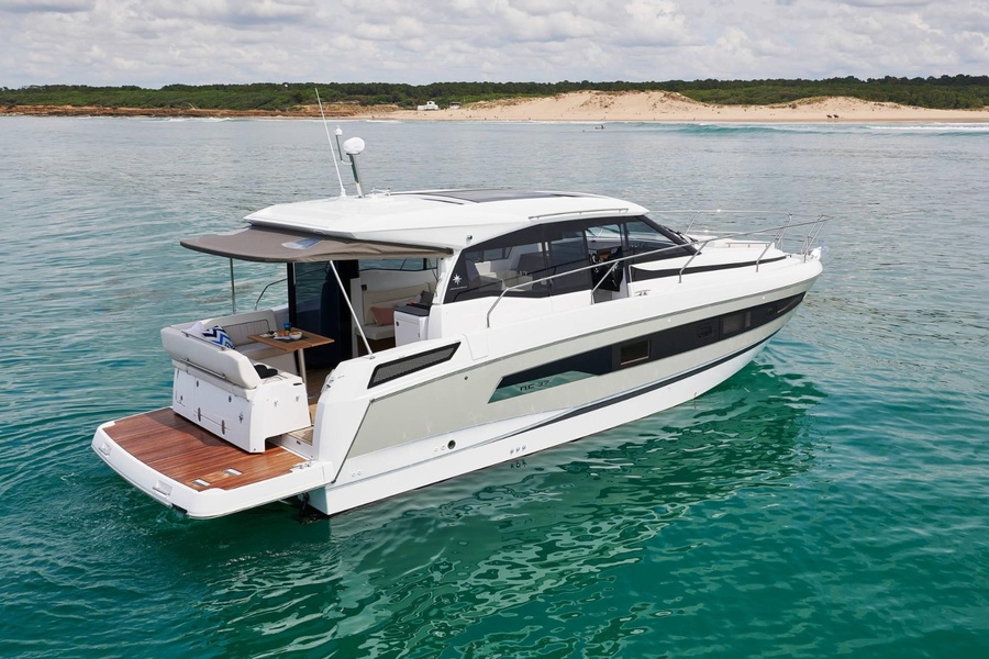 Jeanneau NC37