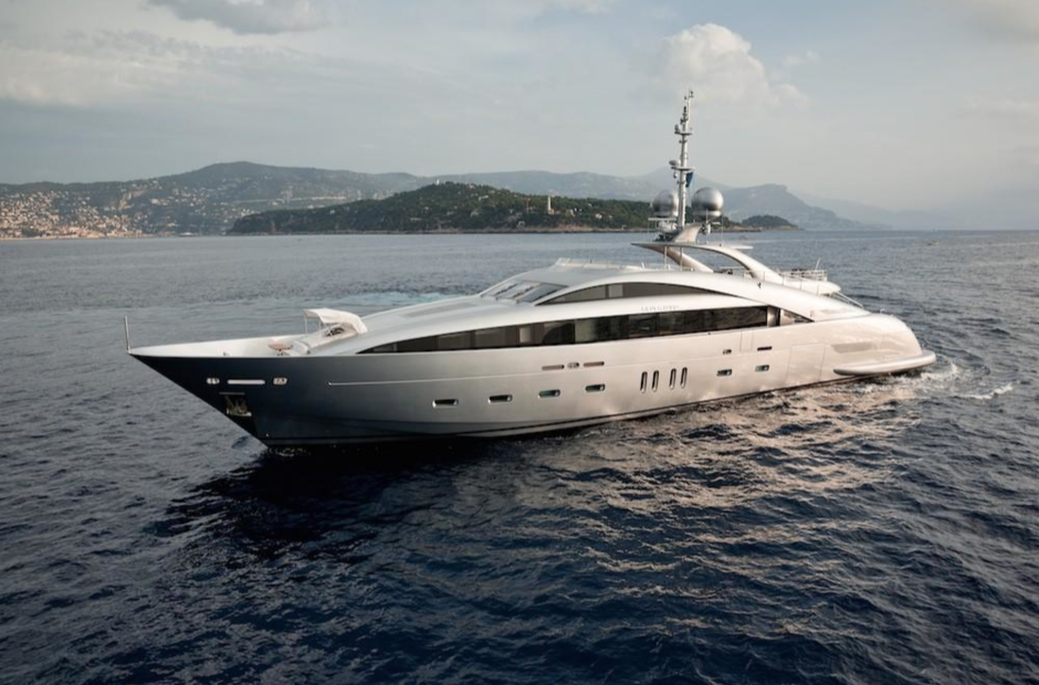 ISA Yachts Silver Wind