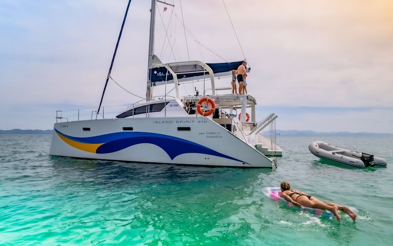 Island Spirit 410