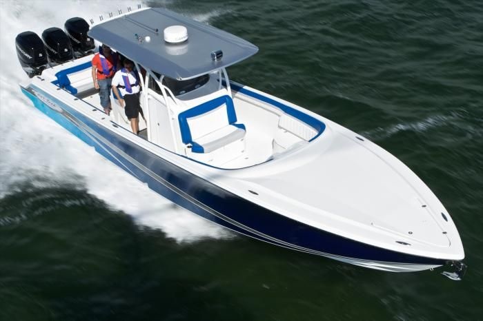 Nor-tech  390 Sport Cuddy