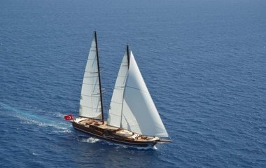East Yachting and Tourism Cakiryldiz