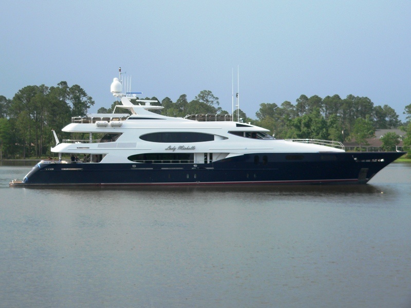 Trinity Yachts Glaze