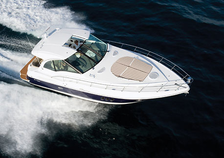 Cruisers Yachts 420 Sports Coupe