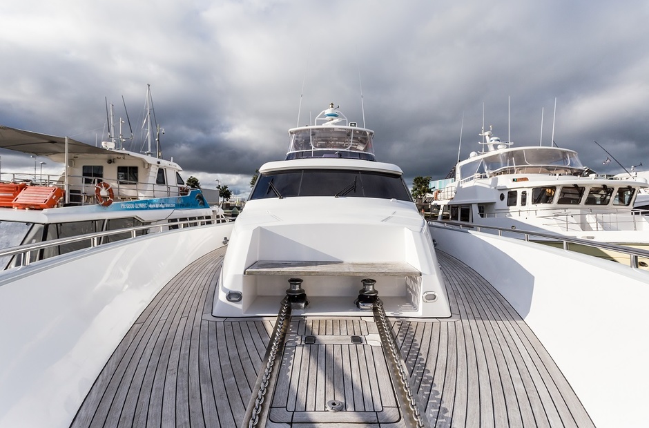 Alloy Yachts Templar