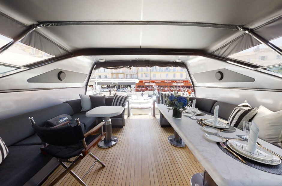 Mangusta Lauren V