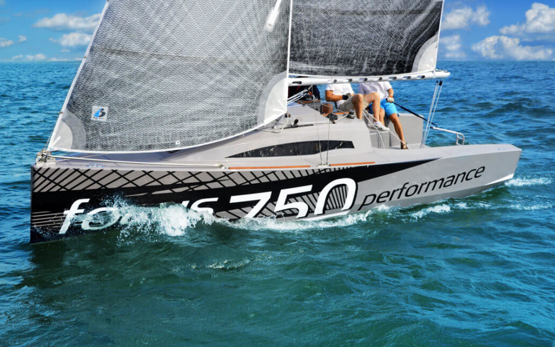 Yacht Yard Focus 750