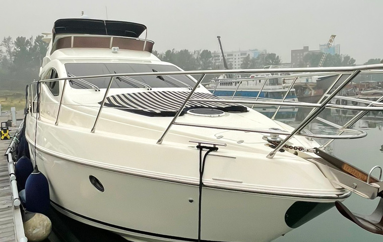 Azimut 55 (2005)