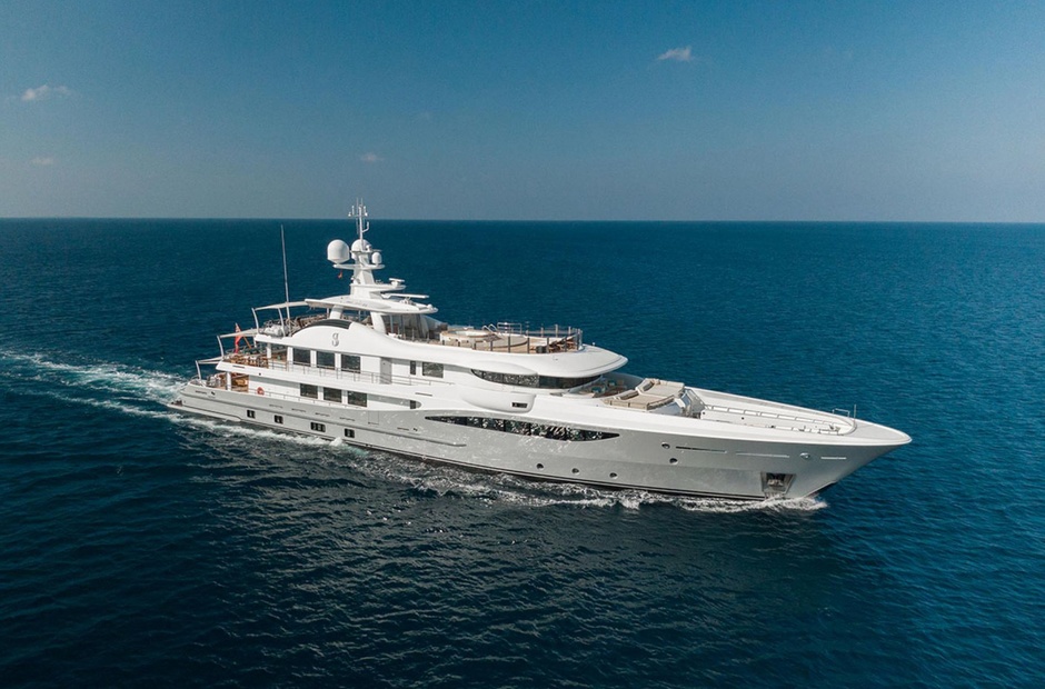 Amels Serenity J