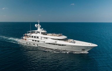 Amels Serenity J