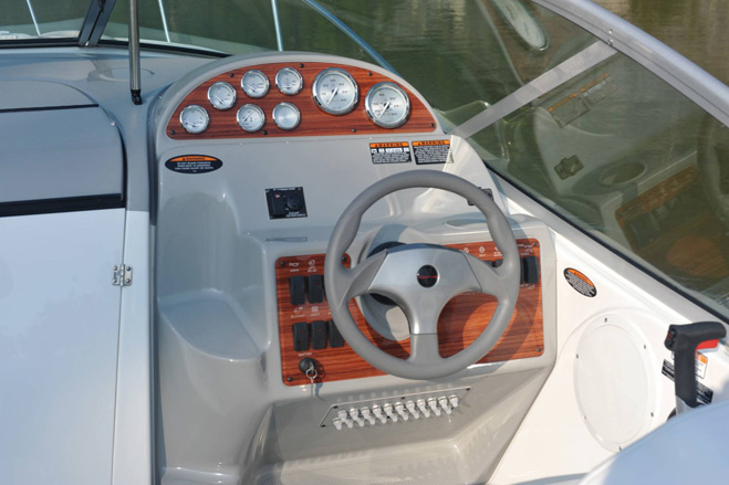 Bayliner 245 Cruiser