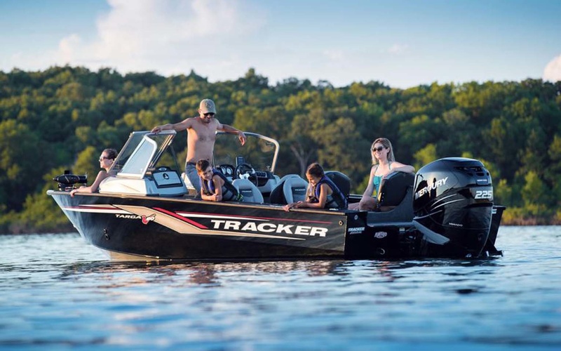 Tracker Targa V-20 Combo