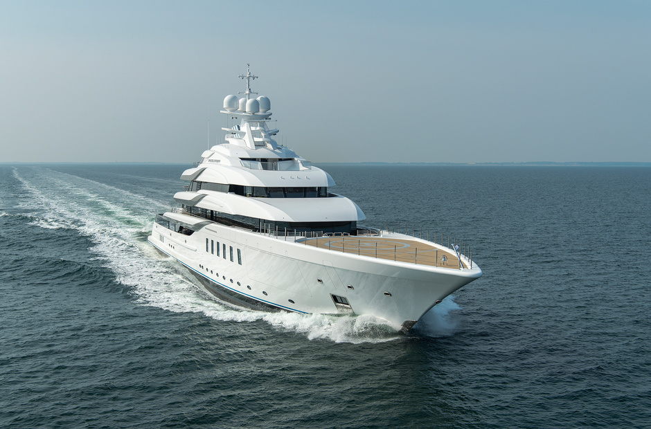 Lurssen CC-Summer