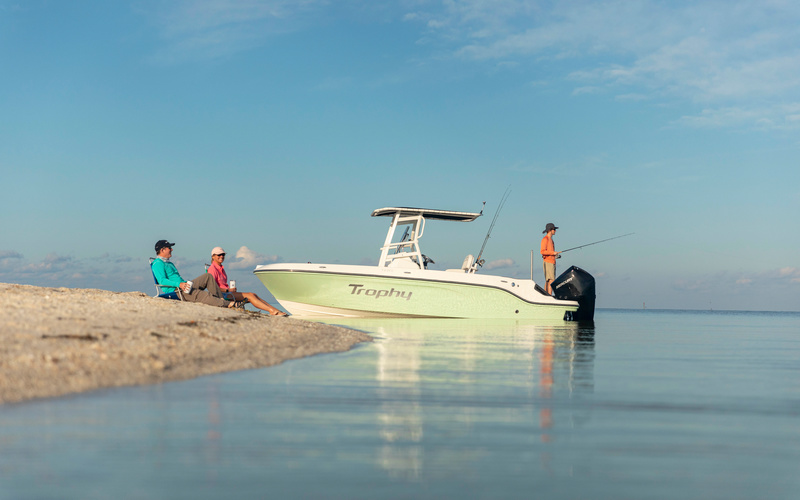 Bayliner T22CC