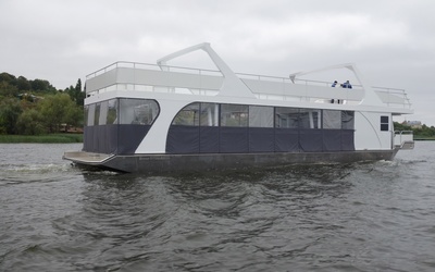 Lodka Haus LH 102