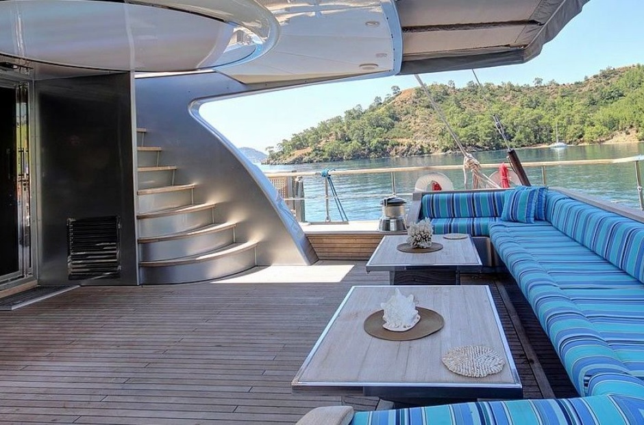 Noble Yachts Sylver K