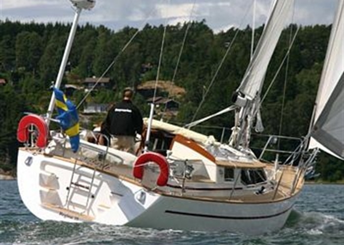 Regina 35