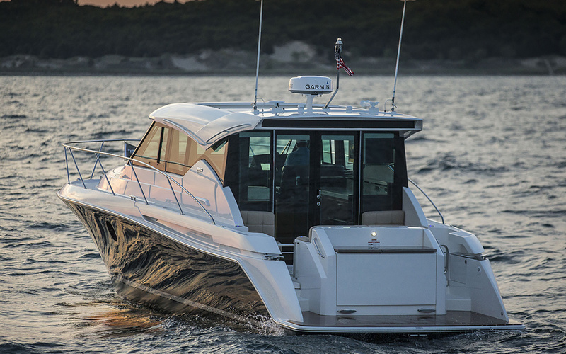 Tiara 39 Coupe