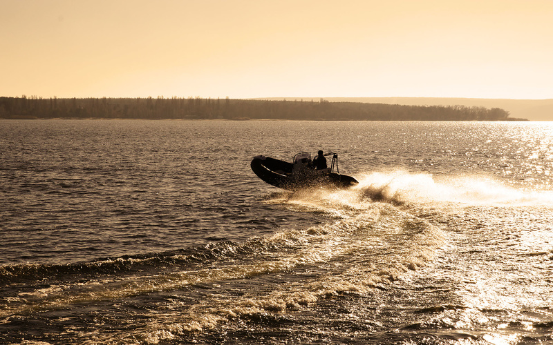 Brig Navigator 485