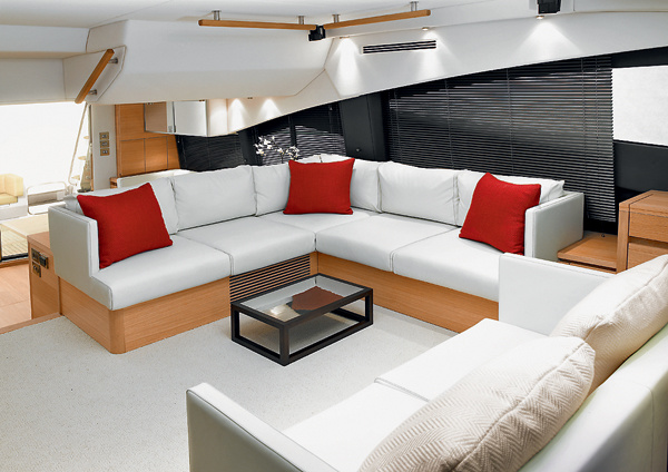 Sealine T60 Aura - salon