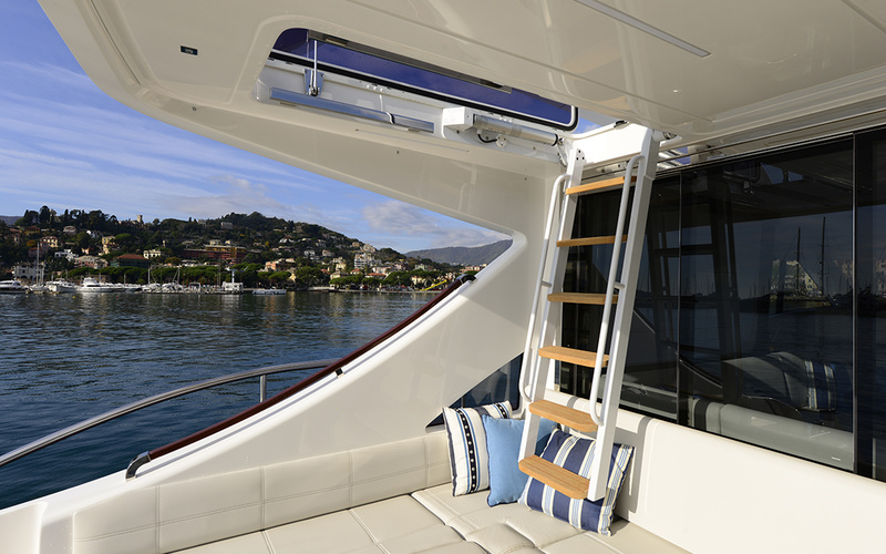 Austin Parker 48 Sundeck/Sportfly