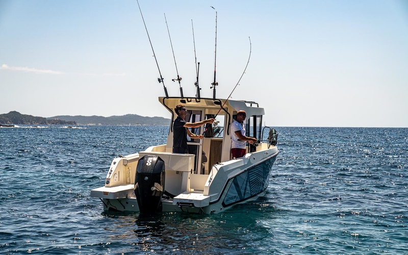 Quicksilver 705 Pilothouse