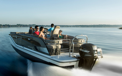 Bayliner Element XR7