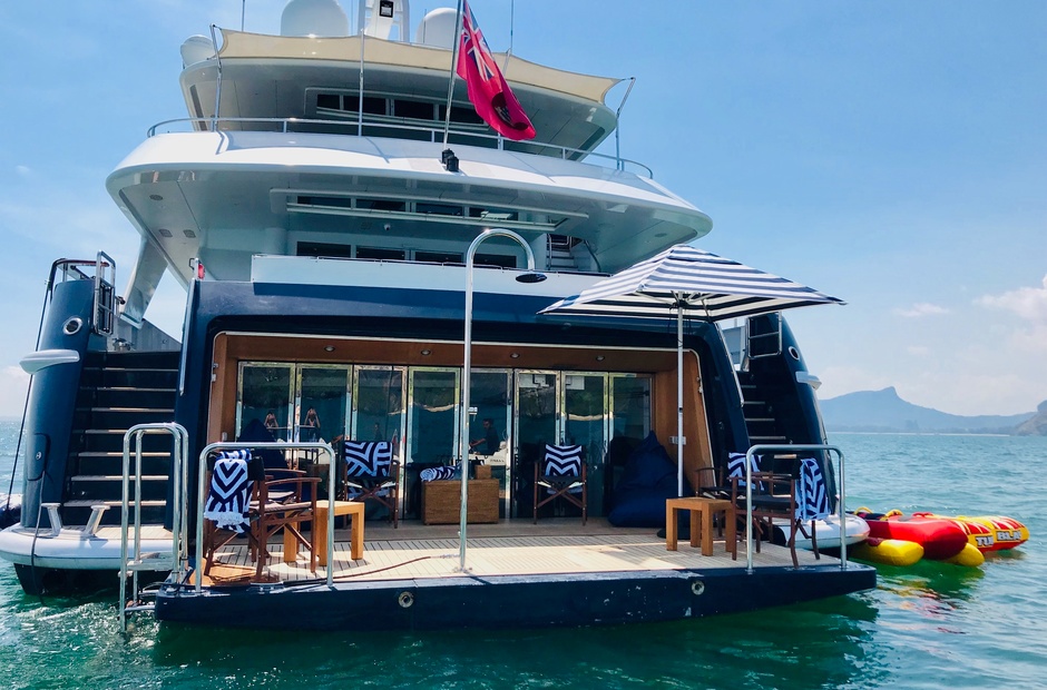 Heesen Lady Azul