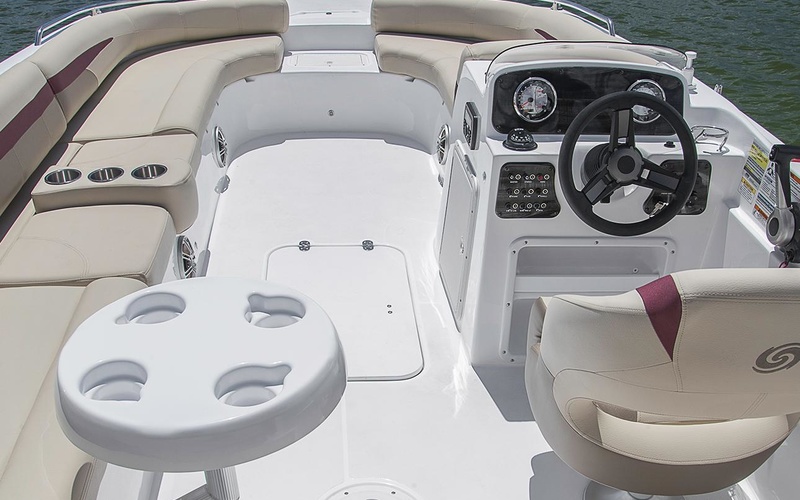 Hurricane SunDeck Sport 201 IO
