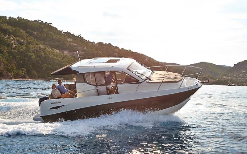 Quicksilver Activ 855 Weekend