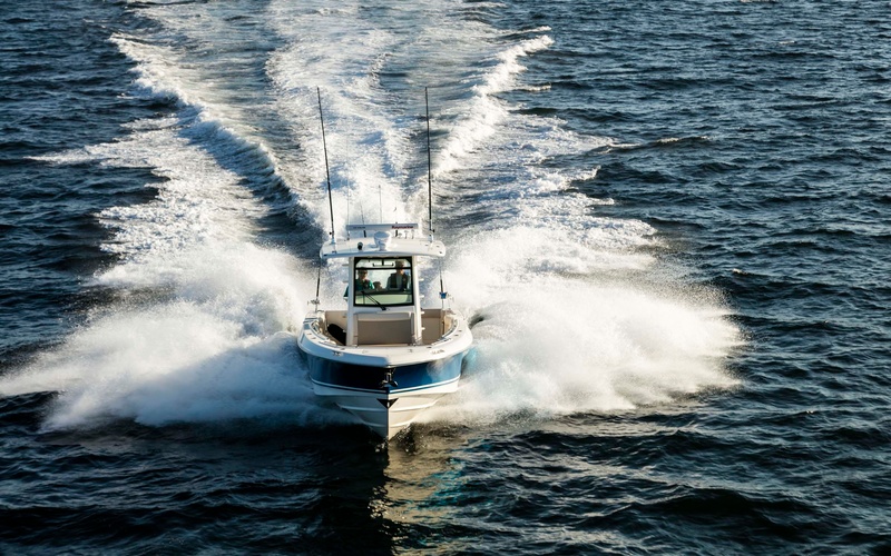 Boston Whaler 330 Outrage