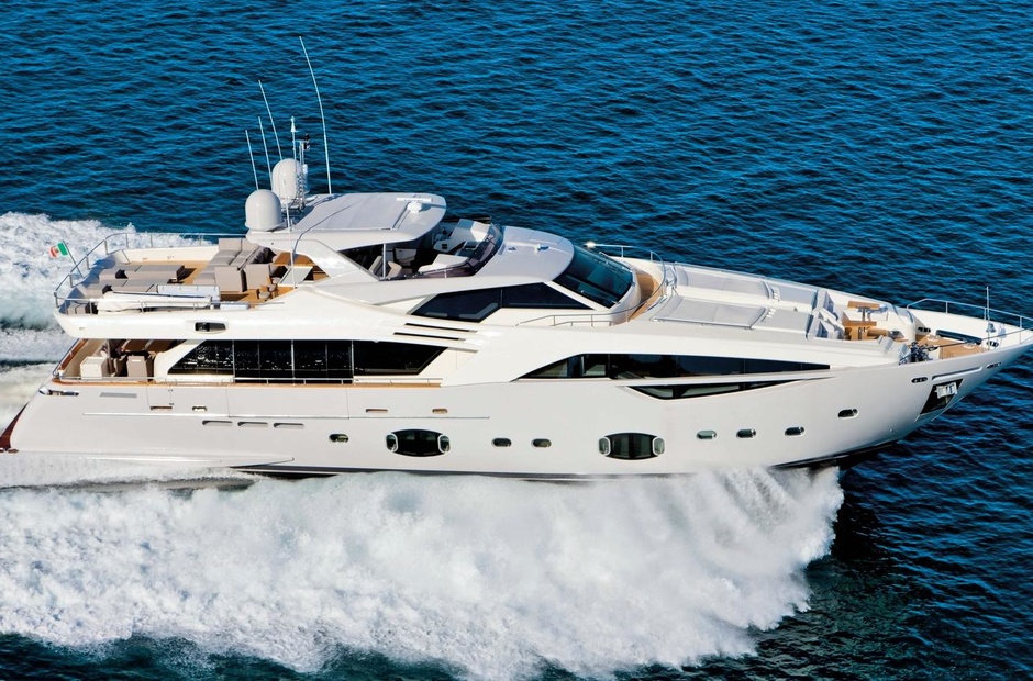 Custom Line Skyler