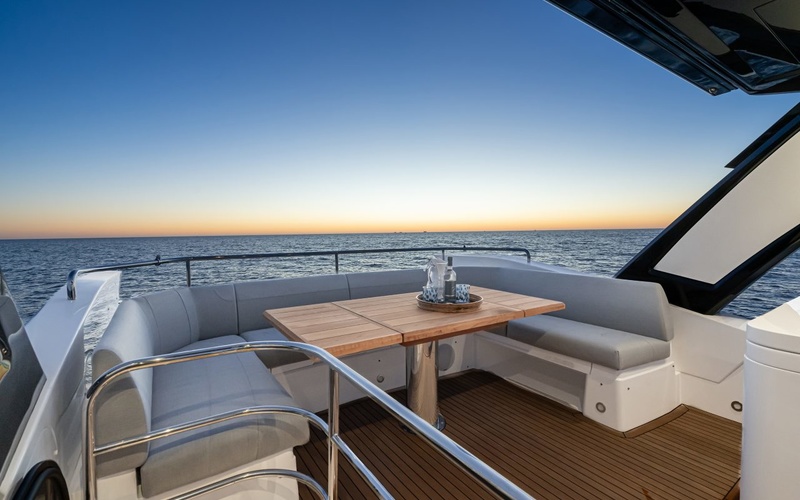 Sunseeker Manhattan 55