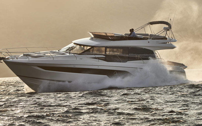 Prestige 590