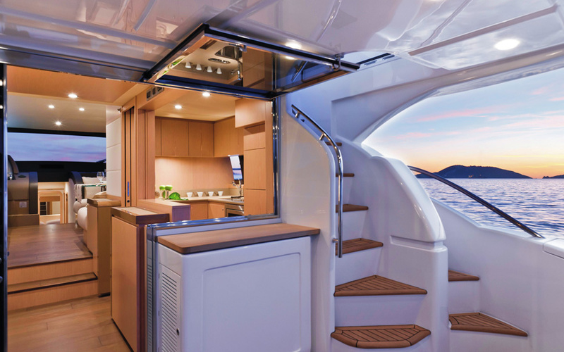 Ferretti 620