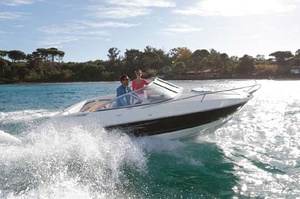 Bayliner 702 Cuddy