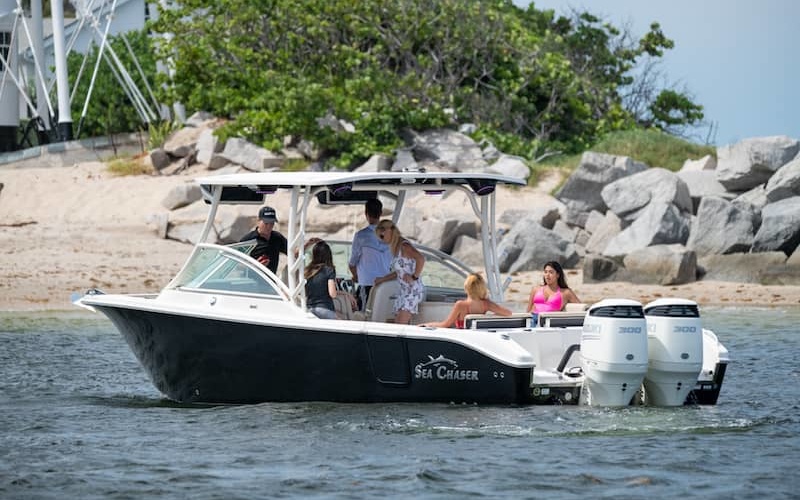 Sea Chaser 30 DC