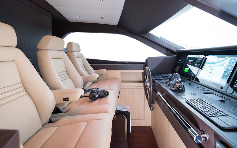 Van der Valk Raised Pilothouse 27.21