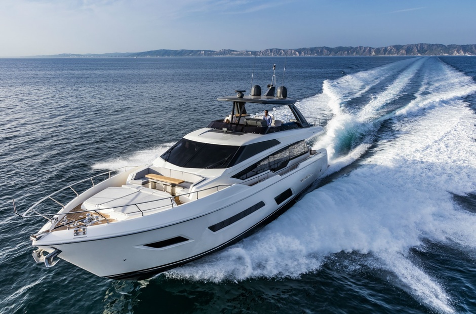 Ferretti Epic