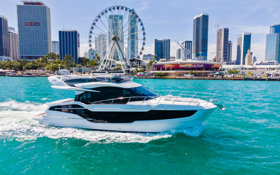 Galeon 440 Fly
