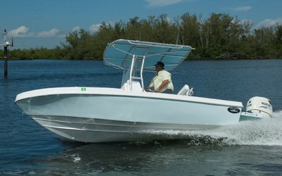 Dusky 217 Open Fisherman