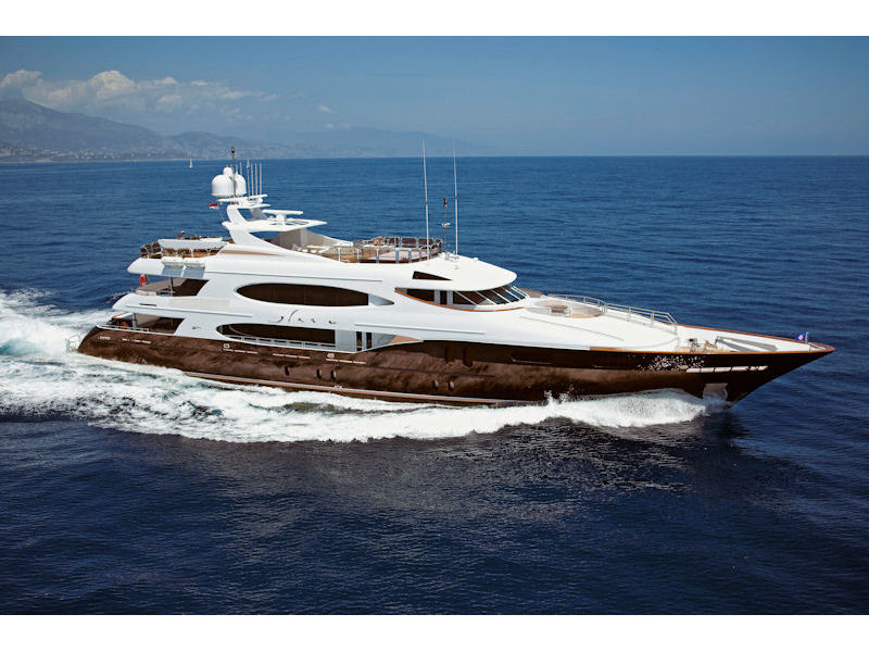 Trinity Yachts Glaze