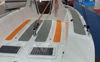 SAILART 18