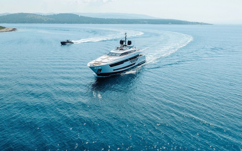 KingFisher 2025 Falcon